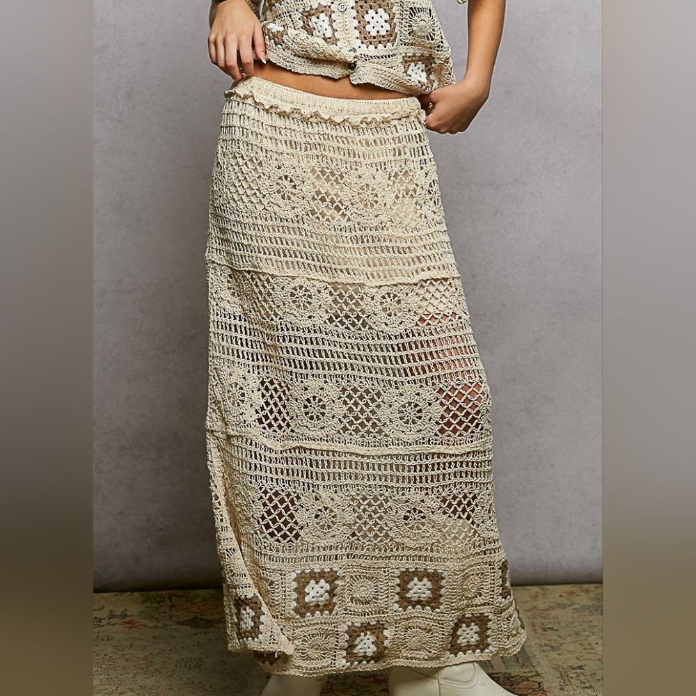 POL Floral Crochet Ruffled Waistband Maxi Skirt Elegant Cream Crochet Skirt sz S